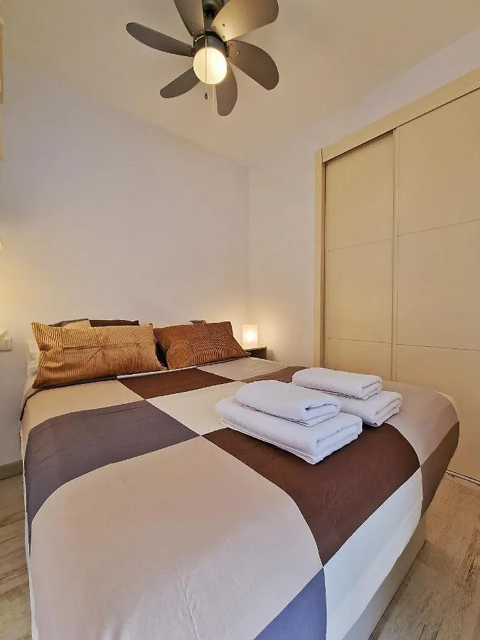 Apartamento Confortable Apartamento En El Centro De Torremolinos Con Parking