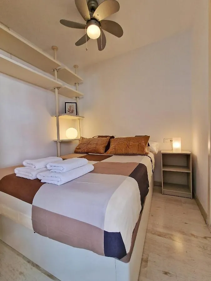 Apartamento Confortable Apartamento En El Centro De Torremolinos Con Parking España