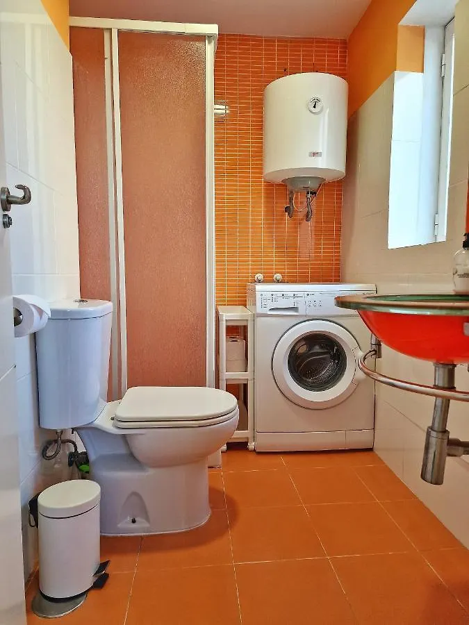 Apartamento Confortable Apartamento En El Centro De Torremolinos Con Parking